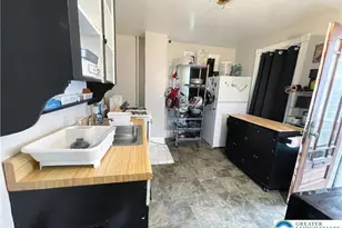 209 E South St, Slatington Boro, PA 18080 - Photo 23