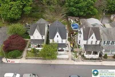 209 E South Street, Slatington Boro, PA 18080 - Photo 3