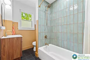 2033 Brown St, Allentown City, PA 18104 - Photo 21