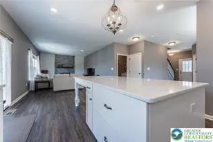 1034 Lisa Ln, Palmer Twp, PA 18045 - Photo 9