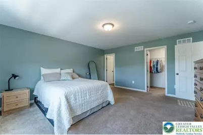 1034 Lisa Lane, Palmer Twp, PA 18045 - Photo 23