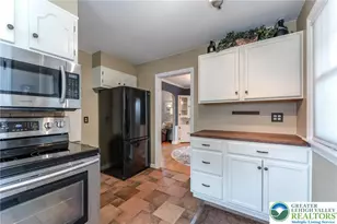 1918 Montgomery St, Bethlehem City, PA 18017 - Photo 5