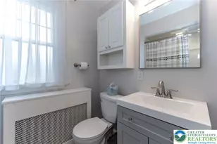 1918 Montgomery St, Bethlehem City, PA 18017 - Photo 17