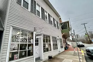 507 Delaware Ave, Portland, PA 18343 - Photo 1