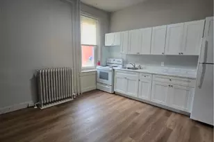 16 E Main St, Macungie Boro, PA 18062 - Photo 3