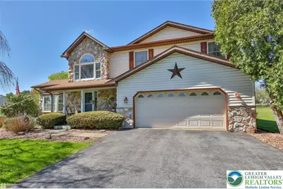 121 E Douglasville Road, Bushkill Twp, PA 18064 - Photo 3