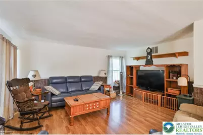 121 E Douglasville Road, Bushkill Twp, PA 18064 - Photo 21