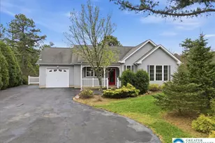 64 Robertson Rd, Penn Forrest, PA 18229 - Photo 3