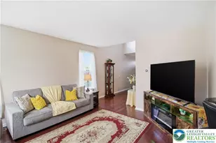 318 McNair Dr, Allen Township, PA 18067 - Photo 5