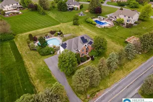 519 Rose Inn Ave, Bushkill Twp, PA 18064 - Photo 7