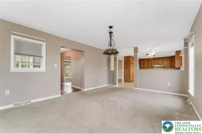 707 San Simeon Place, Forks Twp, PA 18040 - Photo 13