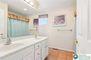 528 Parkside Ct, Allentown City, PA 18104 - Photo 35
