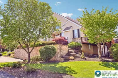528 Parkside Court, Allentown City, PA 18104 - Photo 3