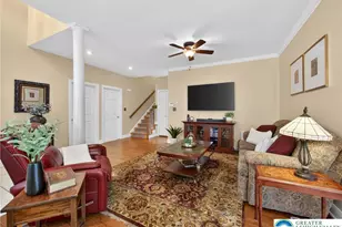558 Parkside Ct, Allentown City, PA 18104 - Photo 3
