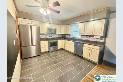 44 Indian Road, Penn Forrest, PA 18229 - Photo 3