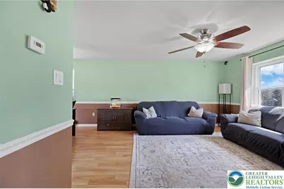 140 Woods Crossing, Chestnuthill Twp, PA 18353 - Photo 7