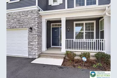 477 Newlins E, Forks, PA 18040 - Photo 3