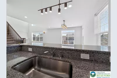 477 Newlins E, Forks Twp, PA 18040 - Photo 13