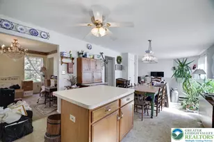 1273 Woodstock Dr, Chestnuthill Twp, PA 18353 - Photo 9