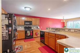 2225 S Dauphin St, Salisbury Township, PA 18103 - Photo 9