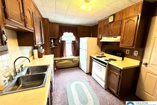 240 Valley St, New Philadelphia Boro, PA 17959 - Photo 11