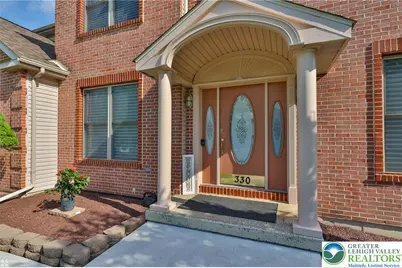 330 Indigo Way, Allentown City, PA 18104 - Photo 5