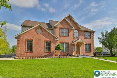 330 Indigo Way, Allentown City, PA 18104 - Photo 3