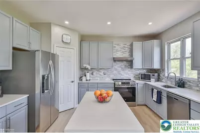 330 Indigo Way, Allentown City, PA 18104 - Photo 27