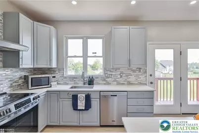 330 Indigo Way, Allentown City, PA 18104 - Photo 31
