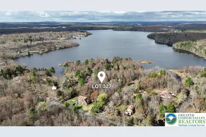 327 Bobcat Trail, Pocono Summit, PA 18346 - Photo 1