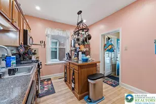 529 E Laurel St, Bethlehem City, PA 18018 - Photo 7