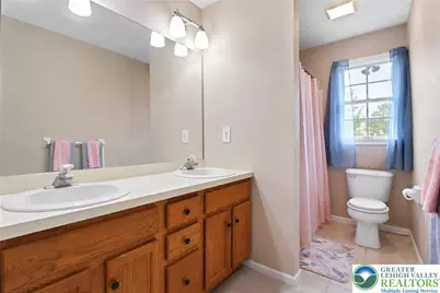 7128 Periwinkle Drive, Lower Macungie Township, PA 18062 - Photo 29