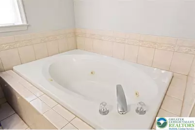 7128 Periwinkle Drive, Lower Macungie Township, PA 18062 - Photo 25