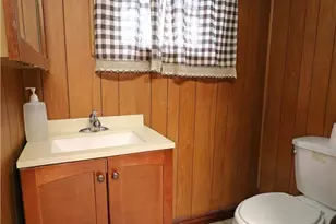 205 Madison Ave, Nazareth Boro, PA 18064 - Photo 13