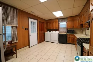 205 Madison Ave, Nazareth Boro, PA 18064 - Photo 9