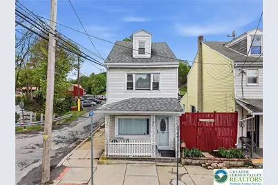 18 S Lehigh Street, Tamaqua, PA 18252 - Photo 1