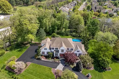 4450 Pond View Court, Bethlehem Township, PA 18020 - Photo 3