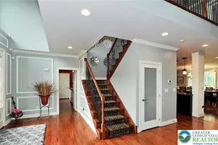 4450 Pond View Ct, Bethlehem Township, PA 18020 - Photo 5
