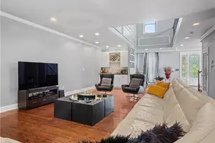 4450 Pond View Ct, Bethlehem Township, PA 18020 - Photo 13