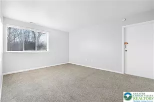 1547 Creekside Rd, Whitehall Township, PA 18052 - Photo 5