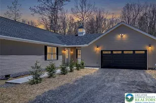 90 Oneida Trail, Penn Forrest, PA 18210 - Photo 3