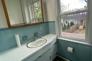 137 S 17th St, Wilson Boro, PA 18042 - Photo 11