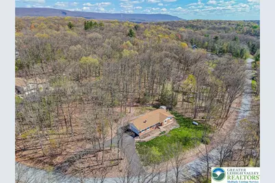 138 Darcy Drive, Chestnuthill Twp, PA 18353 - Photo 11