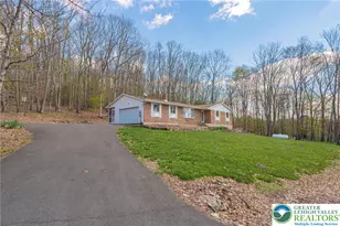138 Darcy Dr, Chestnuthill Twp, PA 18353 - Photo 5