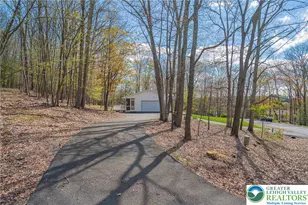 138 Darcy Dr, Chestnuthill Twp, PA 18353 - Photo 7