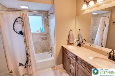 135 E Wall Street, Bethlehem, PA 18018 - Photo 21