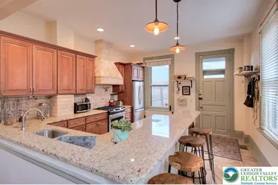 135 E Wall Street, Bethlehem, PA 18018 - Photo 11