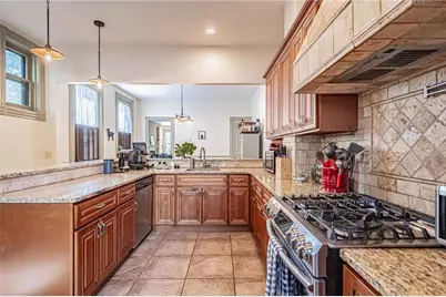 135 E Wall Street, Bethlehem City, PA 18018 - Photo 17