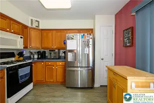 384 5th St, Northampton Boro, PA 18067 - Photo 7