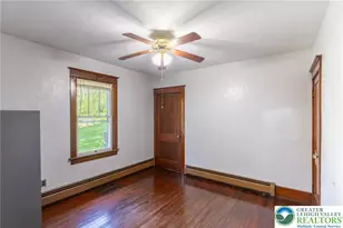2049 Bushkill Park Dr, Forks Twp, PA 18040 - Photo 11